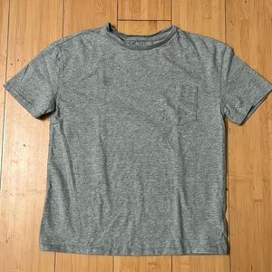 GAP Teen pocket T-Shirt for boys Size 12